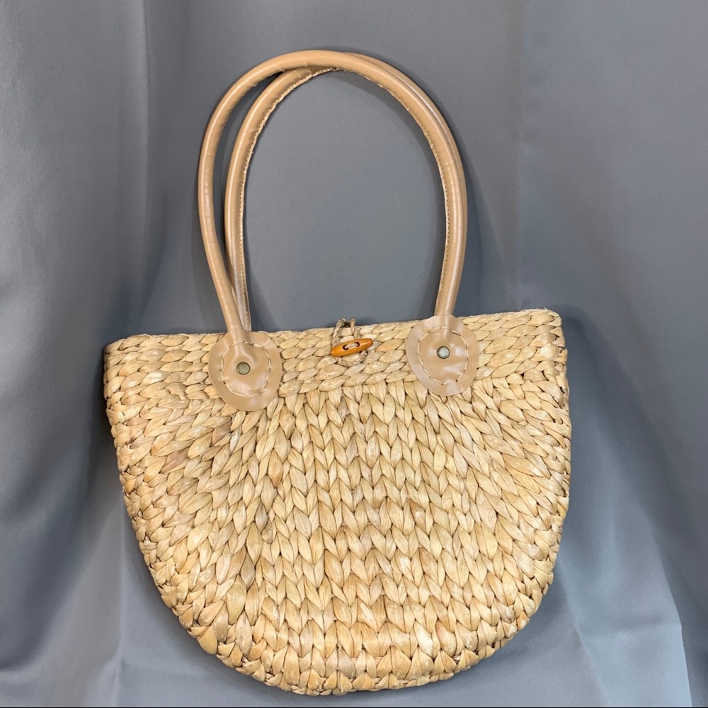 Woven Straw Handbag with Toggle Closure